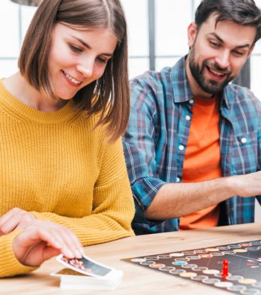 Soirée jeux et pizza au Centre Social le Tournesol