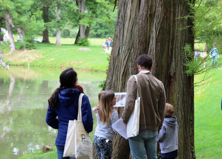 Le Parc à l&rsquo;envers ! Balade sensorielle dans le parc de Cibeins